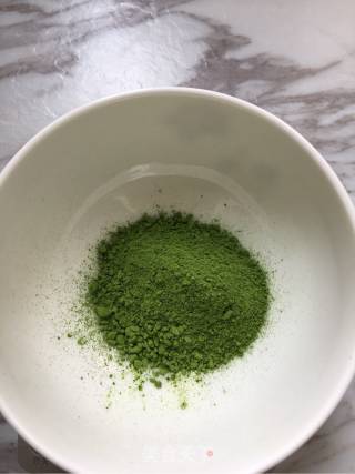 #the 4th Baking Contest and is Love to Eat Festival# Matcha Strawberry Cake Roll recipe