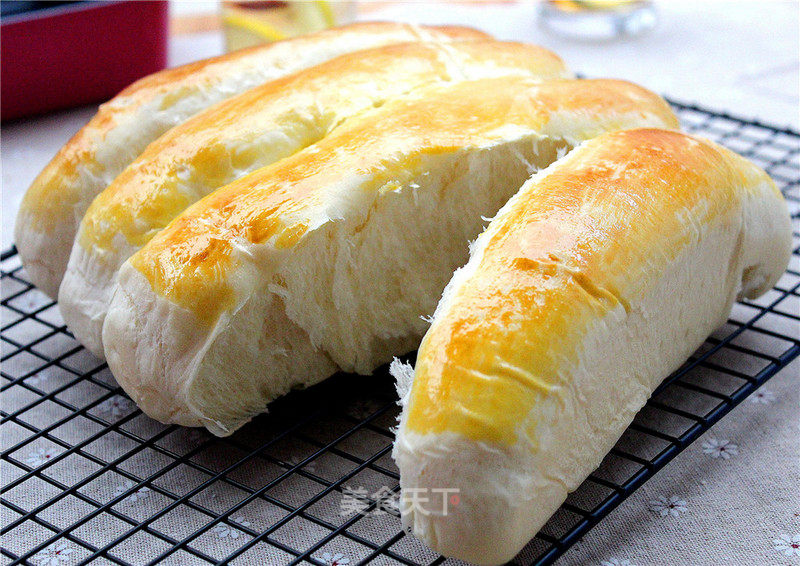 Fragrant Soft Row Buns recipe