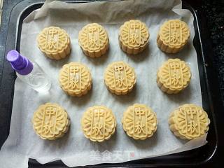 Mooncakes with Flowers Filling recipe