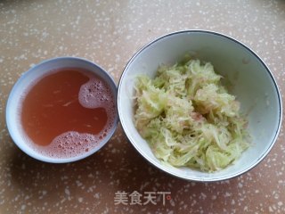 Pork Dumplings Stuffed with Watermelon Skin recipe