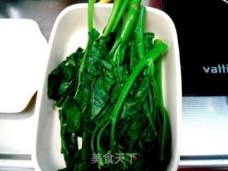 Stir-fried Kale with Garlic recipe