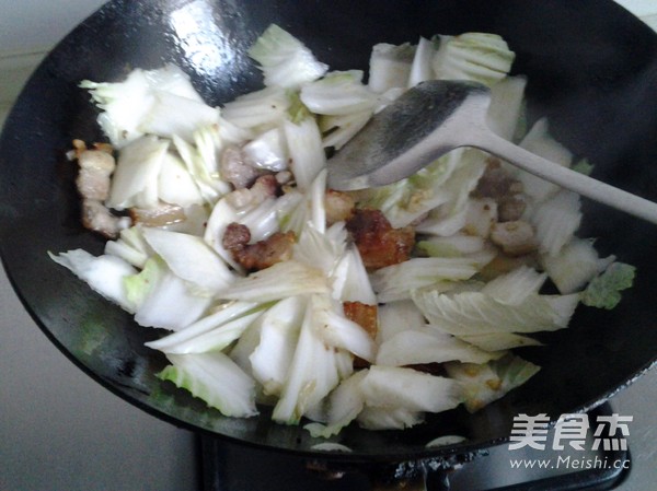 Roasted Pork with Cabbage recipe