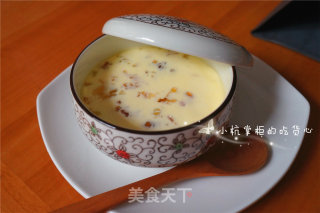 Peach Gum and Snow Lotus Seed Milk Stewed Eggs-special Custard Custard recipe