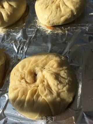 Baked Puff Pastry Meat Buns recipe