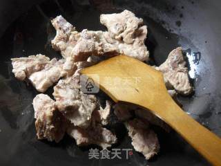 Grilled Keel with Bamboo Shoots and Dried Vegetables recipe