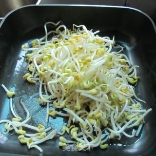 Stir-fried Bean Sprouts with Bean Paste recipe