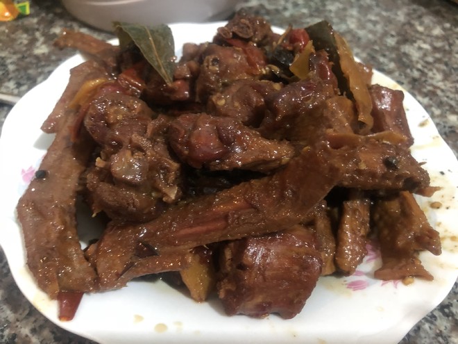 Duck Neck and Duck Wings that are More Delicious Than Zhou Hei Ya recipe