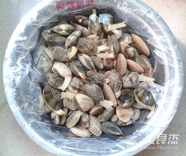 Cilantro Popped Clams recipe