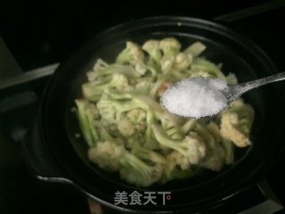 Stir-fried Cauliflower in Griddle recipe