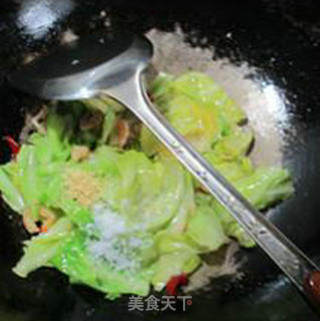 Kaiyang Stir-fried Beef Cabbage recipe