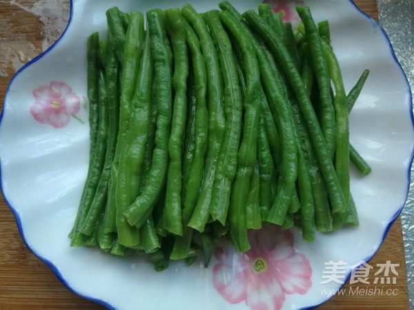 Beans Salad is More Delicious recipe