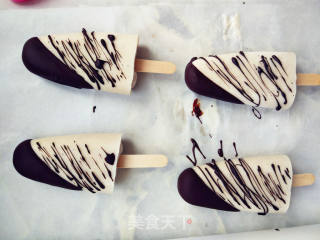 Oatmeal Banana Crispy Ice Cream recipe