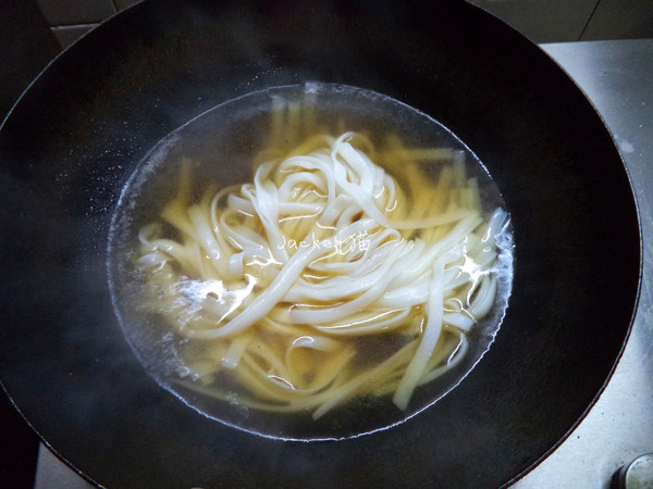 Fish Roe Intestine Soup Hor Fun recipe