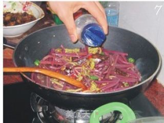 Stir-fried Hot and Sour Bracken with Chinese Sausage recipe