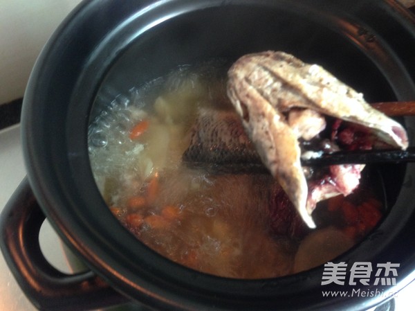 Raw Fish Lean Meat Soup recipe