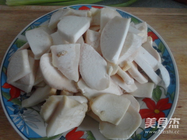 Fried Pork with Pleurotus Eryngii recipe