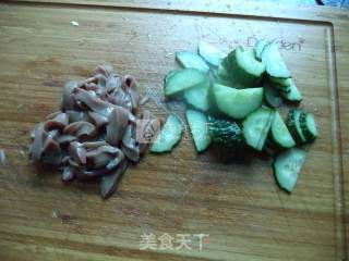 Cucumber Pork Kidney recipe