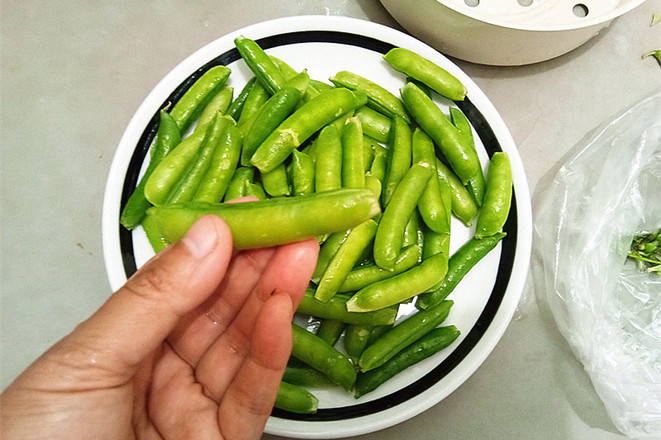 Brine Peas recipe