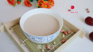 Soy Milk with Soy Beans, Peanuts and Red Dates recipe