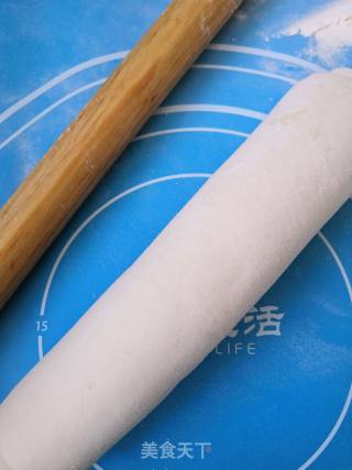 Two-color Xiangyun Mantou recipe