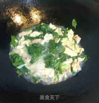 Chinese Wolfberry Lean Meat Soup recipe