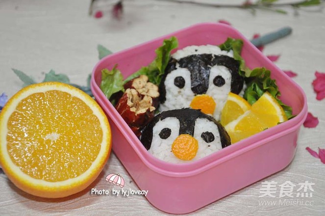 Cute Penguin Bento recipe