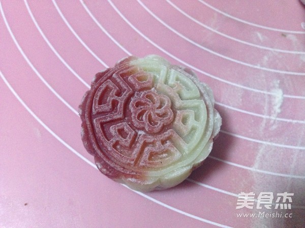 Three Color Snowy Moon Cakes recipe