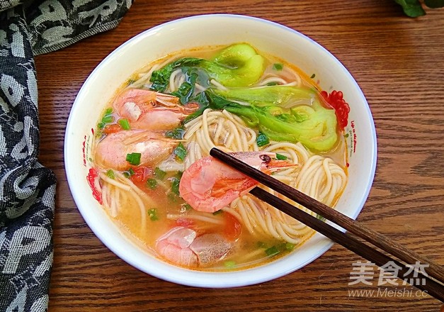 Arctic Shrimp Tomato Noodles recipe