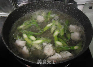 Fish Balls with Reed and Boiled Udon recipe