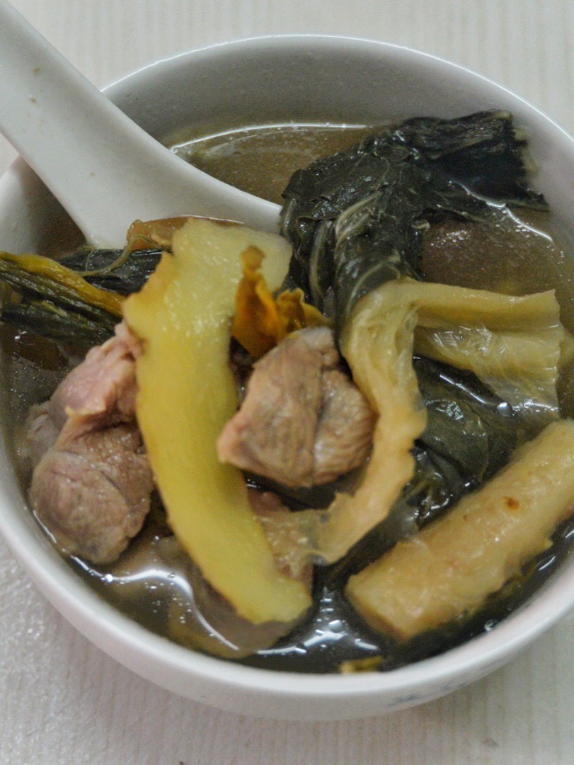 Dried Vegetables and Figs Pork Ribs Soup