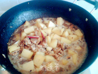 Stewed Potatoes with Chicken Wings recipe