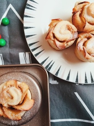 Rose Apple Pie recipe