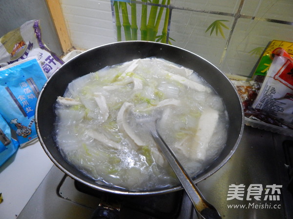 Braised Tofu with Cabbage Vermicelli recipe