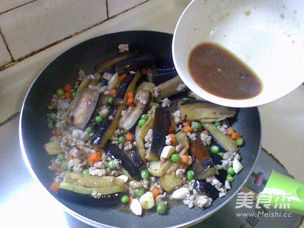 Grilled Eggplant with Minced Meat recipe