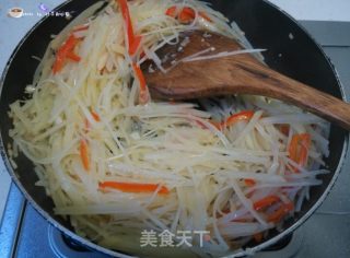Fried Pork with Shredded Potatoes recipe
