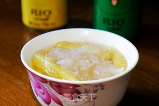 Tremella and Apple Appetizer Soup recipe