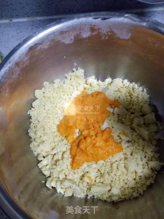 #aca烤明星大赛#carrot Flower Muffins recipe