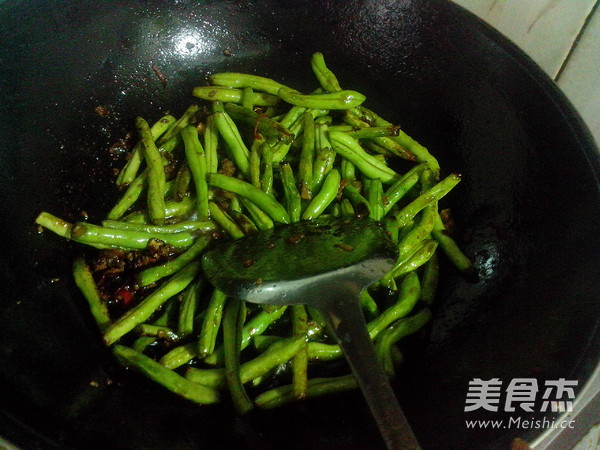 String Beans with Minced Meat recipe