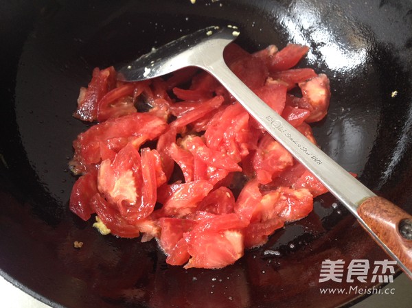Scrambled Eggs with Tomatoes recipe