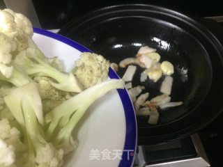 Stir-fried Cauliflower in Griddle recipe