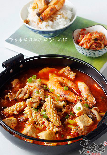 Kimchi Seafood Tofu Pot recipe