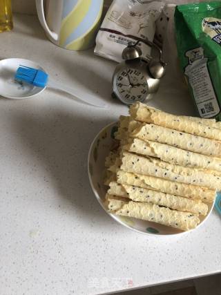 Fragrant Milk Sesame Omelet recipe