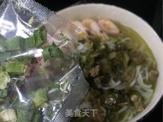 Beef Noodles with Seafood and Sauerkraut recipe