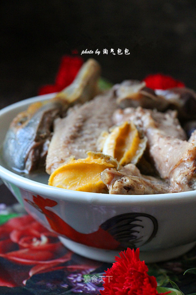 Nutritious and Delicious 【abalone and Lao Duck Soup】 recipe