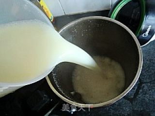 Healthy Soy Milk---yam Lily Soy Milk recipe