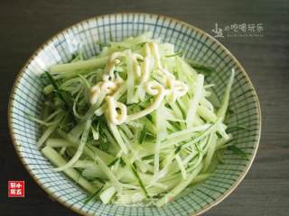 Cucumber Salad: A Light Meal to Enjoy recipe