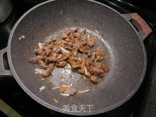 Cumin Beef--home-cooked Meal recipe