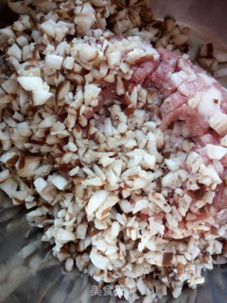 Steamed Baby Cabbage Rolls recipe