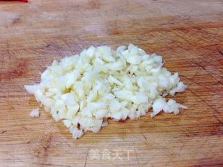 Red Pepper and Eggplant Mixed with Preserved Eggs recipe