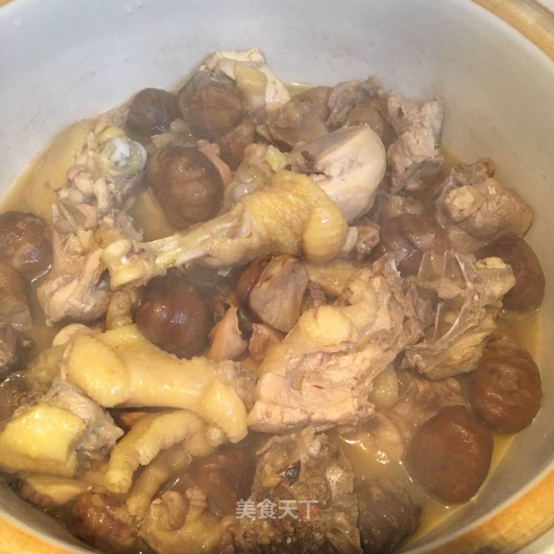 Stewed Chicken with Cuttlefish and Chestnut recipe
